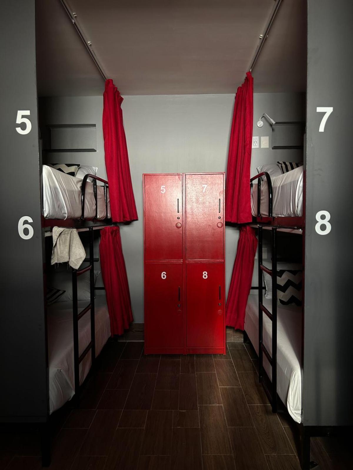 Spartacus Hostel Boutique For Men 巴亞爾塔港 外观 照片
